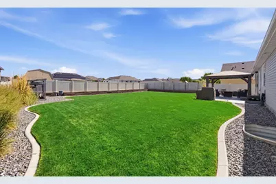 1197 E Raven Way, Eagle Mountain, UT 84005 - Photo 8