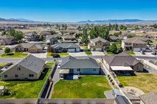 1197 E Raven Way, Eagle Mountain, UT 84005 - Photo 40