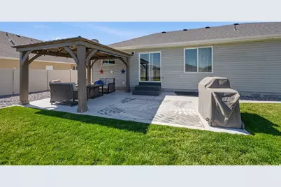 1197 E Raven Way, Eagle Mountain, UT 84005 - Photo 6