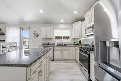 1197 E Raven Way, Eagle Mountain, UT 84005 - Photo 14