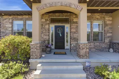 14212 S Stone Fly Dr W, Bluffdale, UT 84065 - Photo 6
