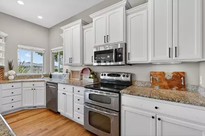 14212 S Stone Fly Dr W, Bluffdale, UT 84065 - Photo 28