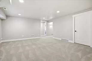 7062 S 300 E, Midvale, UT 84047 - Photo 20