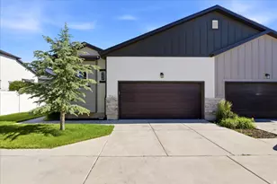 7062 S 300 E, Midvale, UT 84047 - Photo 2