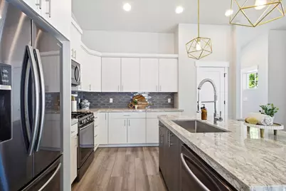 7062 S 300 E, Midvale, UT 84047 - Photo 10