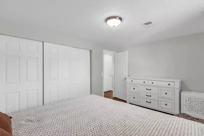 1124 E Webster Dr, Sandy, UT 84094 - Photo 12