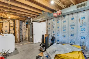 1124 E Webster Dr, Sandy, UT 84094 - Photo 42