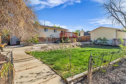 1124 E Webster Dr, Sandy, UT 84094 - Photo 30