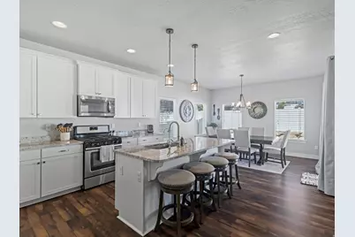 8136 S 6430 W, West Jordan, UT 84081 - Photo 10