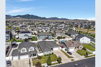 8136 S 6430 W, West Jordan, UT 84081 - Photo 34