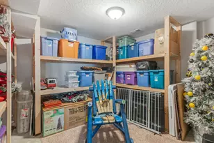 8136 S 6430 W, West Jordan, UT 84081 - Photo 38