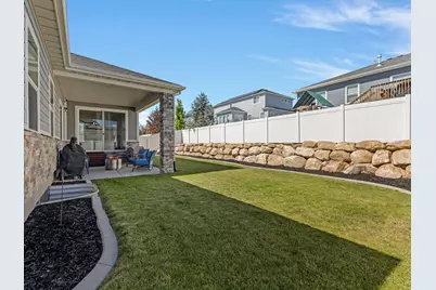 8136 S 6430 W, West Jordan, UT 84081 - Photo 6