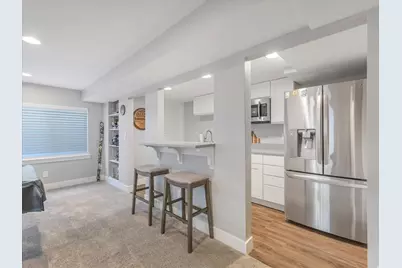 8136 S 6430 W, West Jordan, UT 84081 - Photo 26
