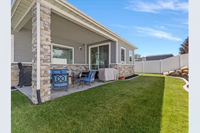 8136 S 6430 W, West Jordan, UT 84081 - Photo 36