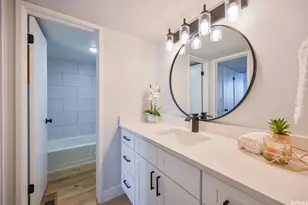 247 S 700 E, Salt Lake City, UT 84102 - Photo 16