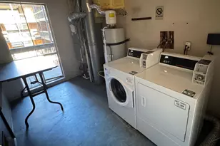 247 S 700 E, Salt Lake City, UT 84102 - Photo 22