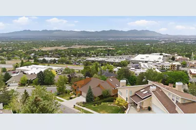 2352 S Lakeline Dr, Salt Lake City, UT 84109 - Photo 64
