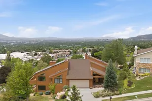 2352 S Lakeline Dr, Salt Lake City, UT 84109 - Photo 60