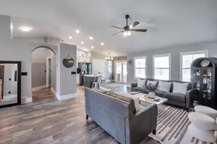 1023 N 3300 W, Layton, UT 84041 - Photo 4