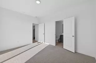 6813 W Heart Rock Ln, Herriman, UT 84096 - Photo 4