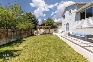 1122 E 2400 N, Layton, UT 84040 - Photo 42