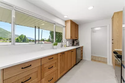 3035 E Nila Way, Salt Lake City, UT 84124 - Photo 12