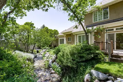 3467 E Danish Rd, Cottonwood Heights, UT 84093 - Photo 30