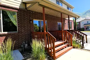 9607 N 4500 St W, Cedar Hills, UT 84062 - Photo 10