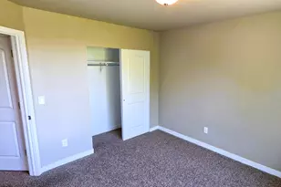 9607 N 4500 St W, Cedar Hills, UT 84062 - Photo 16