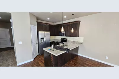 9607 N 4500 St W, Cedar Hills, UT 84062 - Photo 4