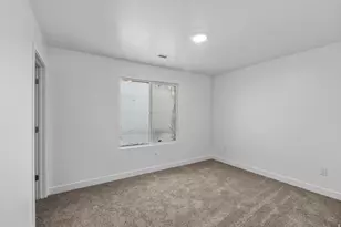 1894 S Queens Gdn Dr, Washington, UT 84780 - Photo 16