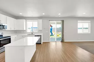 3061 S 2425 W, Syracuse, UT 84075 - Photo 12