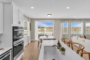 1005 E Antelope Dr, Eagle Mountain, UT 84005 - Photo 8