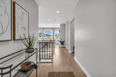 1005 E Antelope Dr, Eagle Mountain, UT 84005 - Photo 6