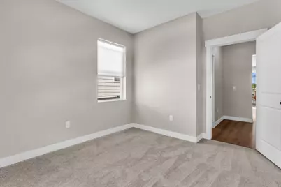 1005 E Antelope Dr, Eagle Mountain, UT 84005 - Photo 24