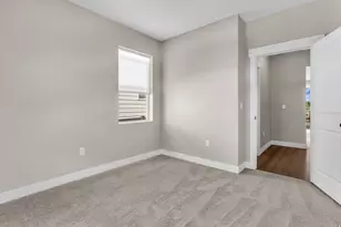 1005 E Antelope Dr, Eagle Mountain, UT 84005 - Photo 24