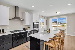 1005 E Antelope Dr, Eagle Mountain, UT 84005 - Photo 14