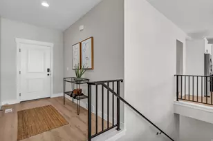 1005 E Antelope Dr, Eagle Mountain, UT 84005 - Photo 6
