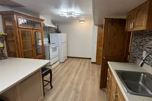 9650 S Buttonwood Dr, Sandy, UT 84092 - Photo 18