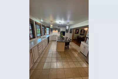 9650 S Buttonwood Dr, Sandy, UT 84092 - Photo 8