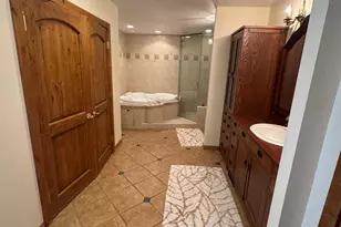 9650 S Buttonwood Dr, Sandy, UT 84092 - Photo 12