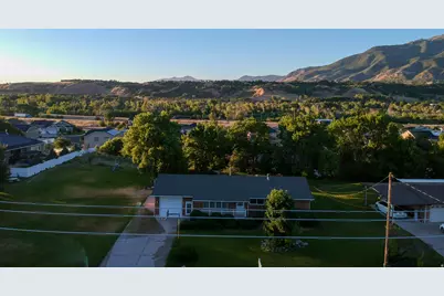 1230 E South Weber Dr, South Weber, UT 84405 - Photo 44