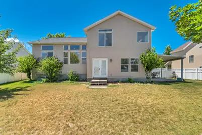 7651 S Village Glen Dr W, West Jordan, UT 84081 - Photo 32