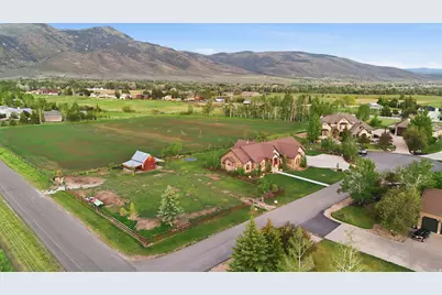 5420 N Estates Ln, Oakley, UT 84055 - Photo 8