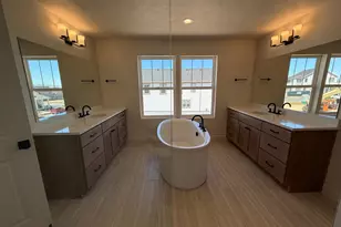 7084 W Bluefin Rd S, South Jordan, UT 84009 - Photo 32