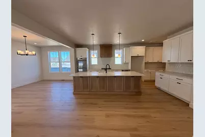 7084 W Bluefin Rd S, South Jordan, UT 84009 - Photo 6