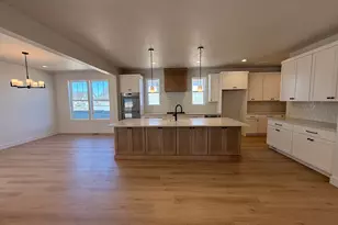 7084 W Bluefin Rd S, South Jordan, UT 84009 - Photo 6