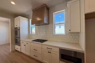 7084 W Bluefin Rd S, South Jordan, UT 84009 - Photo 10