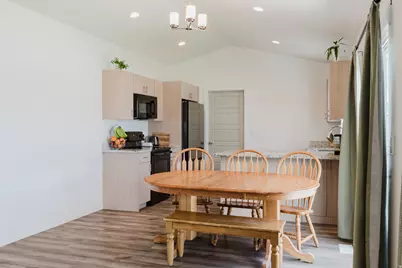 2415 E Boxwood Ln, Eagle Mountain, UT 84005 - Photo 8