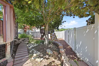562 W 1400 N, West Bountiful, UT 84087 - Photo 32